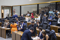 Movimentação de plenário.