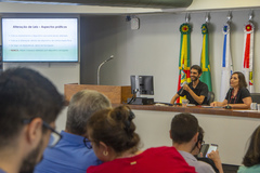 Escola do Legislativo promove Curso Intensivo de Redação Legislativa com Thiago Moraes e Juliana Maia