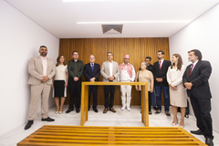 Vereadores recebem líderes religiosos para abertura do Espaço Inter-Religioso da Câmara Municipal de Porto Alegre. Presentes os vereadores Idenir Cecchim, Mônica Leal, Jonas Reis, Alexandre Bobadra, Aldacir Oliboni e Mari Pimentel.