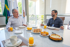 Café com o presidente - presidente Idenir Cecchim recebe o jornalista do Grupo RBS, Jocimar Farina.