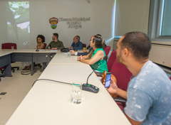 Retorno reunião sobre esgoto, drenagem e regularização fundiária Acesso 1 Estrada Barro Vermelho. Proponente: Verª Karen Santos. Coordenador: Ver. Jessé Sangalli - Presidente da CUTHAB