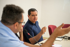 Retorno reunião sobre esgoto, drenagem e regularização fundiária Acesso 1 Estrada Barro Vermelho. Proponente: Verª Karen Santos. Coordenador: Ver. Jessé Sangalli - Presidente da CUTHAB