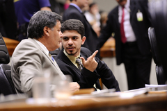 Movimentação em Plenário nesta quinta-feira