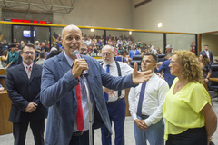 Sgarbossa, ao microfone, com os vereadores Alex Fraga, Pedro Ruas, Giovani Culau e Biga Pereira 