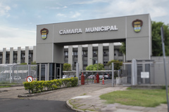 A revogação ocorreu após acordo firmado em reunião extraordinária de líderes, nesta manhã