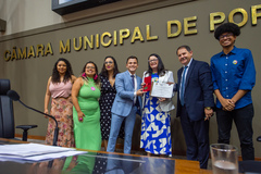 Homenagem acontece nos 15 anos da Universidade