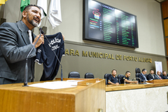 Vereador suplente Cláudio Conceição, autor do projeto