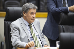 Movimentação de plenário.