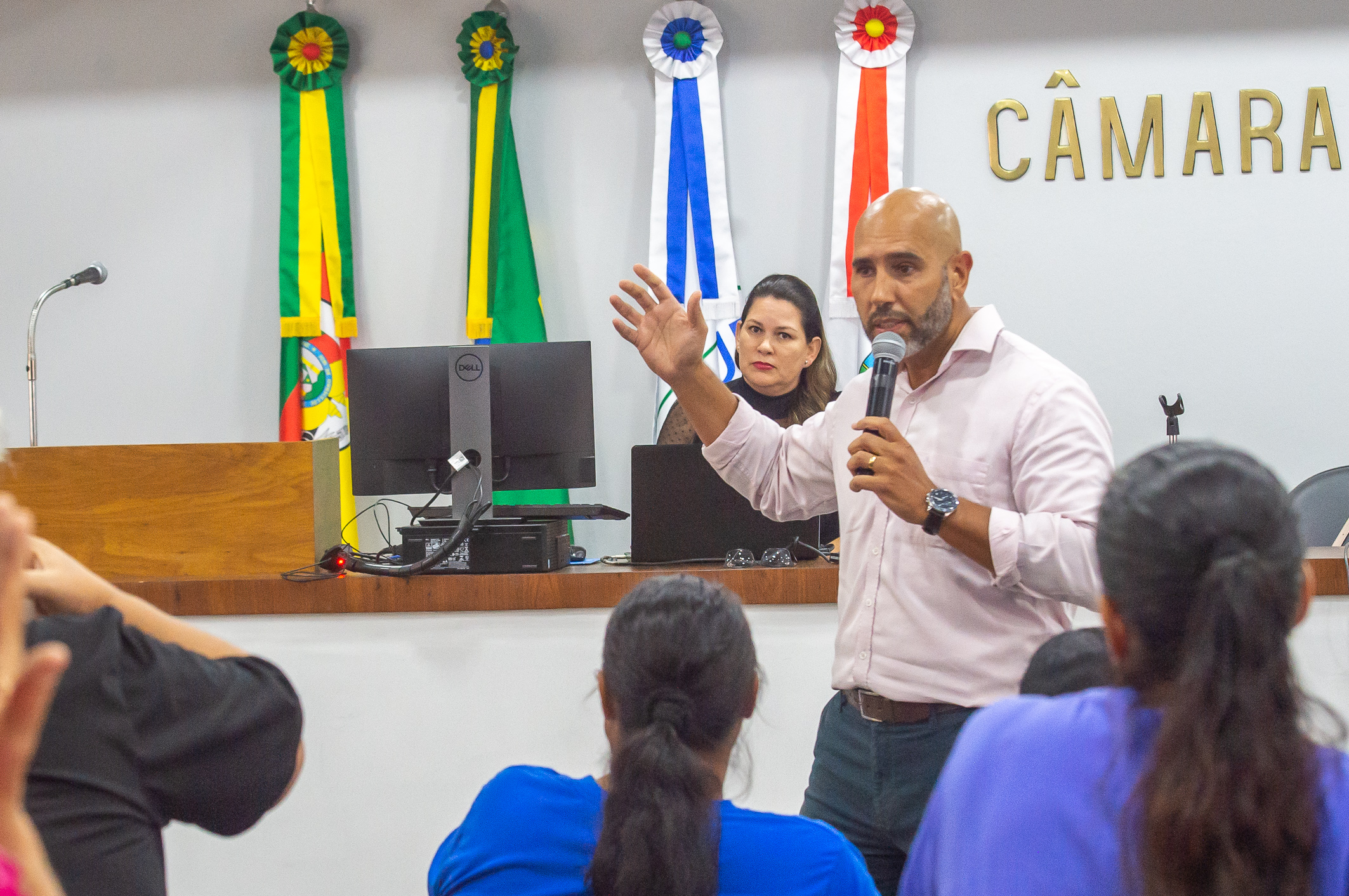 Curso - Defesa Pessoal - Mês da Mulher