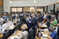 Movimentação de plenário.