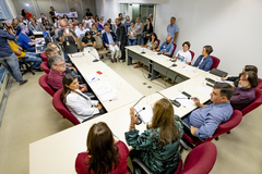 7ª Reunião (Ordinária) da COSMAM – Saúde Animal, castração, Leishmaniose e contratos terceirizados com a presença de representantes da prefeitura e das entidades e comunidade.