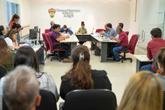 Reunião de Comissão - 7ª Reunião Ordinária da CUTHAB - Mudanças no Conselho Municipal de Transportes Urbanos (COMTU) a partir do PLCE nº 020/22 (criação do COMMU). Verª Karen Santos - Presidente da CUTHAB