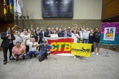 Central dos Trabalhadores e Trabalhadoras recebeu homenagem