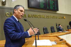 Presidente Cassio Trogildo (PTB) rebateu nota do Simers