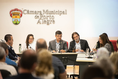 Construção das UBS Leopoldina e Coinma pela Prefeitura Municipal de Porto Alegre, com a presença de representações da comunidade, do poder público e do Grupo Hospitalar Conceição