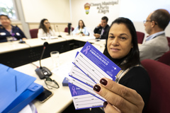 13ª Reunião (Ordinária) da COSMAM – Os avanços das políticas públicas para os fibromialgicos em Porto Alegre.  Com as presenças de Fávio Télis e Rosana Neibert dos Santos da saúde do município, e representantes do Fibromiálgicos.