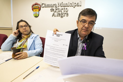 13ª Reunião (Ordinária) da COSMAM – Os avanços das políticas públicas para os fibromialgicos em Porto Alegre.  Com as presenças de Fávio Télis e Rosana Neibert dos Santos da saúde do município, e representantes do Fibromiálgicos.