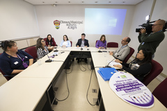 13ª Reunião (Ordinária) da COSMAM – Os avanços das políticas públicas para os fibromialgicos em Porto Alegre.  Com as presenças de Fávio Télis e Rosana Neibert dos Santos da saúde do município, e representantes do Fibromiálgicos.