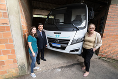 Vereadores da Cosmam visitas a Unidade de Saúde Animal Victória (USAV) para verificar os serviços contratados e implantados pela nova empresa gestora. Na agenda, vereadora Lourdes Sprenger e vereador José Freitas