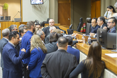 Movimentação de plenário.