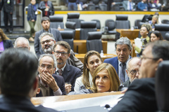 Movimentação de plenário.