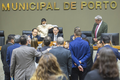 Movimentação de plenário.