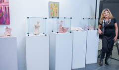 Camara Municipal de Porto Alegre recebe a Exposição " São Todas Mulheres "  Artistas: Elisabete Kreitchmann, Fernando Silva Ferreira e Christina Madruga - pintura e escultura