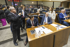 Movimentação de Plenário.