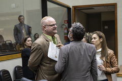 Movimentação de Plenário. Vereadores Tiago Anbrecht e Roberto Robaina