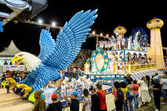 Desfile no complexo cultural localizado na Zona Norte 