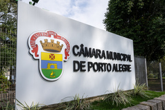 Legislativo de Porto Alegre fará nova seleção de estagiários