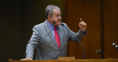 Vereador Idenir Cecchim (PMDB) é o autor da proposta
