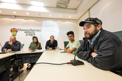 Comissão ouviu representantes dos estudantes e dos funcionários da Carris