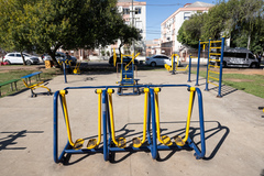 Vereadores da Cece visitam a Praça México e ouvem a comunidade do entorno. Na foto, academia ao ar livre. Esporte.