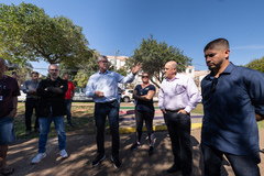 Vereadores da Cece visitam a Praça México e ouvem a comunidade do entorno. Na foto, vereadores Mauro Pinheiro, Giovane Byl e Gilson Padeiro