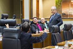 Movimentação de plenário.