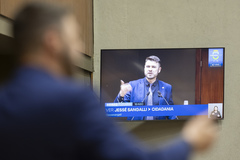 Movimentação de plenário.