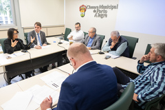 Reunião da Comissão de Constituição e Justiça. Pauta: apreciação de pareceres; aprovação de redações finais; distribuição de projetos para relatar.