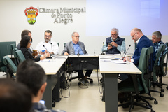 Reunião da Comissão de Constituição e Justiça. Pauta: apreciação de pareceres; aprovação de redações finais; distribuição de projetos para relatar.