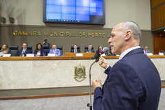 Sessão Solene de Outorga do Título de Cidadão de Porto Alegre ao Desembargador Federal Rogerio Favreto