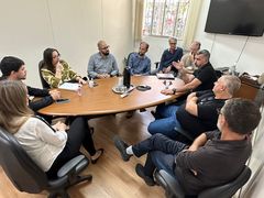 Mais uma rodada de reunião com os comerciantes da Assis Brasil e Secretários da Prefeitura