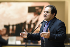 Vereador Thiago Duarte propôs homenagem
