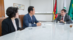 Presidente Hamilton Sossmeier recebe Pr. Marcos Kim e Tatiana KIm - Igreja Batista Boa Notícia