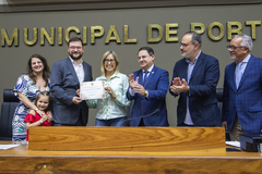 Outorga do diploma de Honra ao Mérito ao jornalista Guilherme Baumhardt, com proposição da vereadora Fernanda Barth (PL)