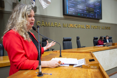 Aline Kerber (PSOL)