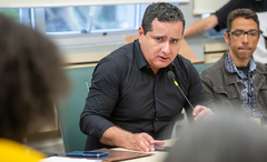 37ª Reunião Ordinária da CUTHAB para ouvir a população e discutir a situação no Rincão, no bairro Belém Velho. Participaram da reunião moradores da região e representantes do DMAE, das Secretarias Municipais de Serviços Urbanos, Obras e Infraestrutura e Mobilidade Urbana. Foram discutidas questões sobre drenagem e esgoto; condições e manutenção das vias públicas; e problemas no atendimento pelo transporte público daquela população.