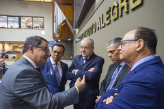Movimentação de plenário.