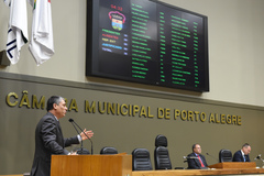 Vereador Cássio Trogildo (PTB) propôs a homenagem