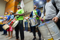Movimentação de plenário. Liga Carnavalesca e blocos comparecem na sessão e fazem apresentação
