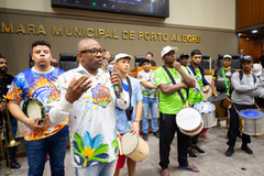 Movimentação de plenário. Liga Carnavalesca e blocos comparecem na sessão e fazem apresentação